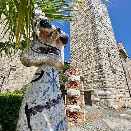 Apartamento Seaside Serenity - - Beachfront - *