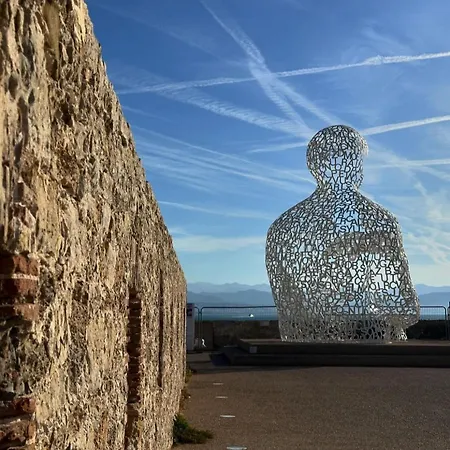 דירה Seaside Serenity - - Beachfront - אנטיב