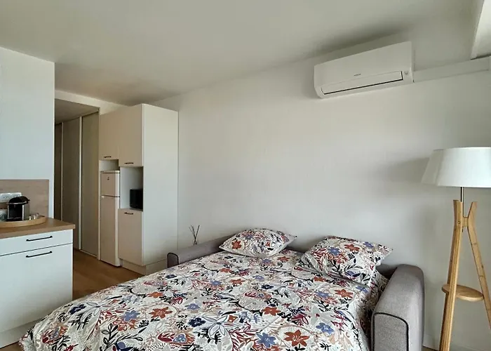 Appartamento Seaside Serenity - - Beachfront - Antibes